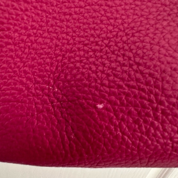 Tori Birch Fuchsia bag used - Picture 12 of 17